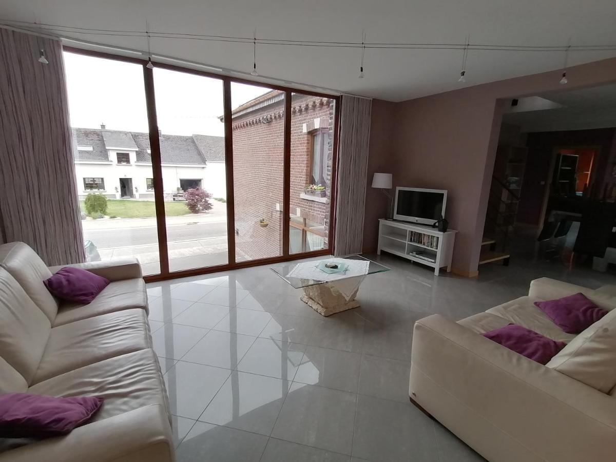 L'Atelier D'Arthur - Gite Chaleureux Avec Jacuzzi. Tenneville Esterno foto